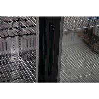 Flaschenkühlschrank mit 208 Liter, schwarz